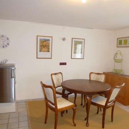 Ferienwohnung Jung Im Johannisborn Saarburg Exterior photo