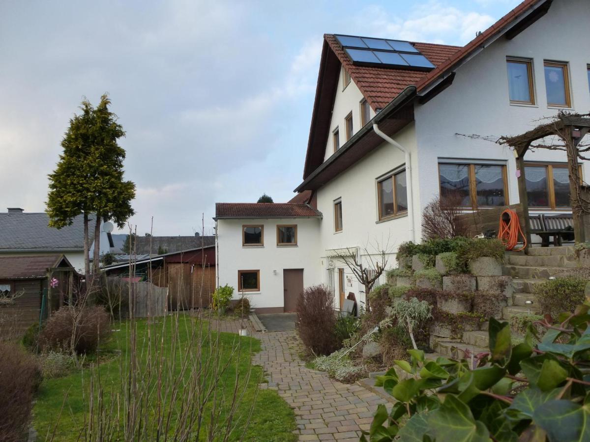 Ferienwohnung Jung Im Johannisborn Saarburg Exterior photo